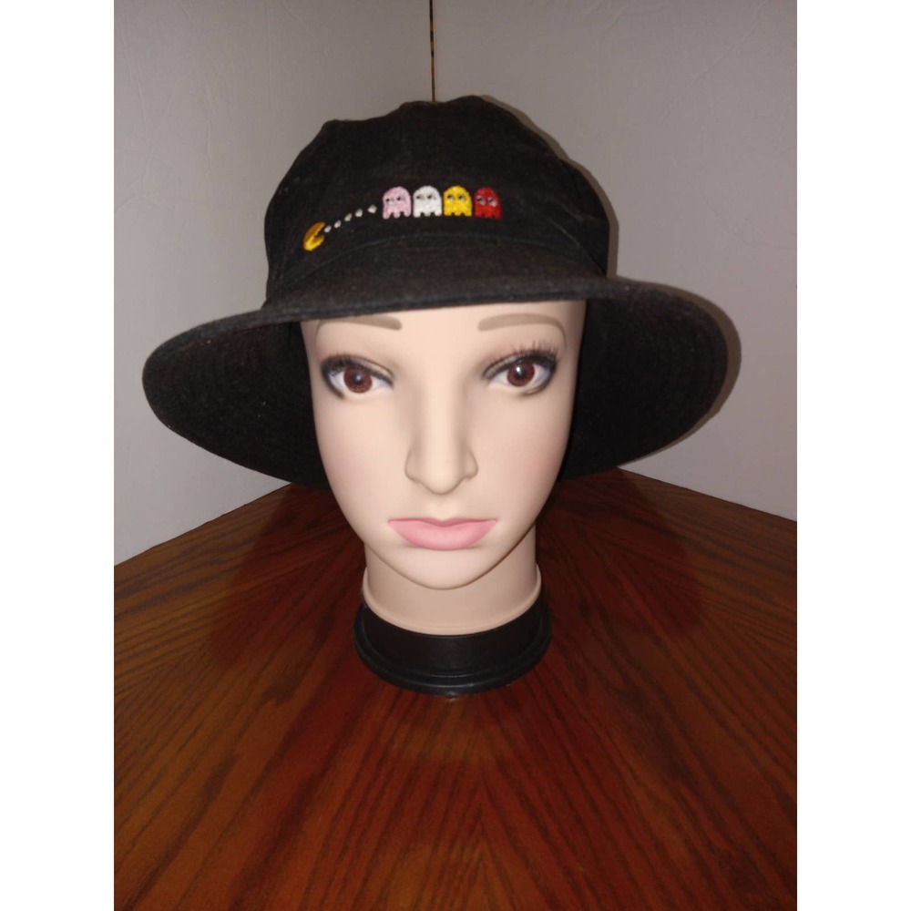 Pac man bucket hat.